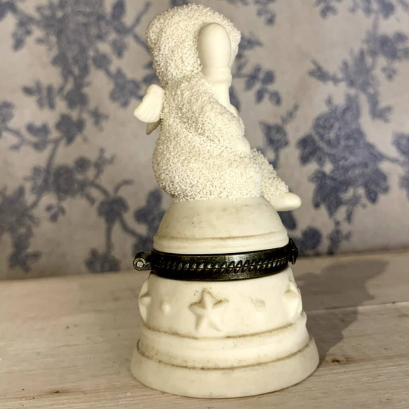 Department 56 Snowbabies "Ring For You" Bisque Hinged Box - Picture 6 of 8